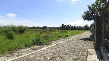 Gambar 3 Tanah di Jalan Laksda Adisucipto, Sleman SHM 216 m²