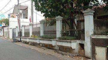 Gambar 5 Rumah Mewah Strategis Di Jl. H. Syahrin Kebayoran Baru Jaksel