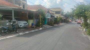 Gambar 3 Rumah Hook Area Banyumanik Semarang Selatan