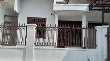 Gambar 1 Rumah Bagus Unfurnished di Harapan Indah, Bekasi b0128 