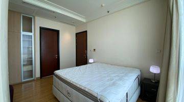 Gambar 3 Disewakan Luxury Apartment The Peak Sudirman Jakarta Selatan Private Lift Very Good Condition Furnished 3 Bedrooms