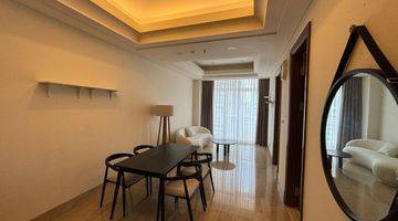 Gambar 1 Dijual Luxury Apartment Lokasi Strategis - South Hills Jakarta Selatan - Private Lift - Very Good Condition Furnished - 1 Bedroom