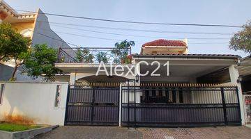 Gambar 1 Dijual Rumah di Komplek Tanjung Barat Indah Super Strategis Tb Simatupang, Tanjung Barat, Jagakarsa, Jakarta Selatan