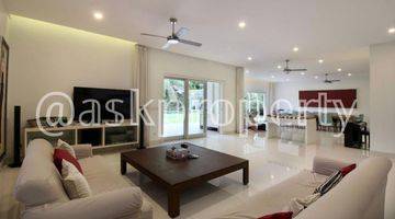 Gambar 2 Dijual Cepat Villa Luxury Modern View Sawah Umalas 