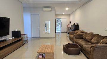 Gambar 5 Rumah American Classic Dalam Cluster Premium De Park Bsd City