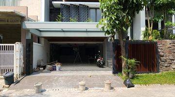 tampak depan rumah premium luxury good investment