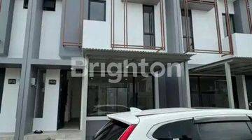 Gambar 3 Rumah 2 Lantai Siap Huni Cluster Yuthica BSD 