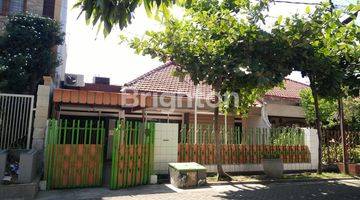 Gambar 2 RUMAH TERAWAT 1 LANTAI SEMI FURNISHED DI MANYAR TIRTOYOSO SELATAN