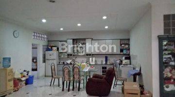 Gambar 1 RUMAH 2 LT TENGAH KOTA HARGA DIBAWAH NJOP