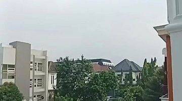 Gambar 4 Urgent Dijual Rumah Sangat Strategis Lt 199m² Gatot Subroto 