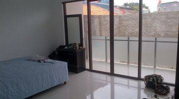 Gambar 2 Rumah Modern 2 Lt+Rooftop Luas 188m² samping Antam Tanjung Barat