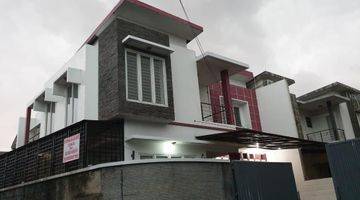 Gambar 2 Dijual Rumah Townhouse LT 180m² Mampang Strategis Gatot Subroto