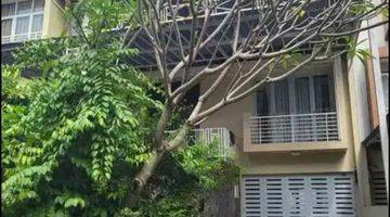 Gambar 1 Dijual Rumah 3 Lantai Full Furnished di Pasar Minggu