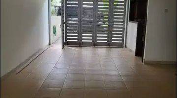 Gambar 3 Dijual Rumah 3 Lantai Full Furnished di Pasar Minggu