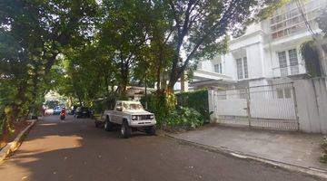 Gambar 2 Rumah mewah murah di Jl. Hang Tuah,  Kebayoran Baru,  Jakarta Selatan 