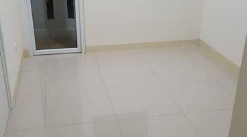 Gambar 1  Apartemen Strategis Dipusat Kota  Green Pramuka City 2 Kamar Tidur Unfurnished Bagus