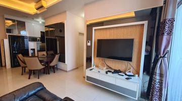 Gambar 2 View Pool Casa Grande Kuningan Jakarta Selatan 2BR+1 Furnished OK