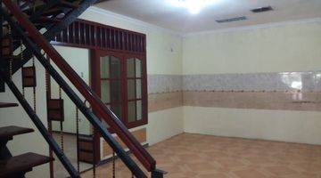 Gambar 3 Dijual Rumah Shm 2 Lantai Bagus