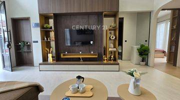 Gambar 4 Rumah Modern Minimalis Furnished Kota Baru Parahyangan