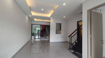 Gambar 2 Dijual Rumah Mewah Modern Industrial Pakuwon City Surabaya Timur