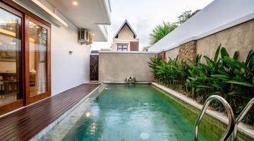 Gambar 2 Villa Baru Full Furnish Cluster With Swimming Pool hanya 70 meter dari jalan Raya.