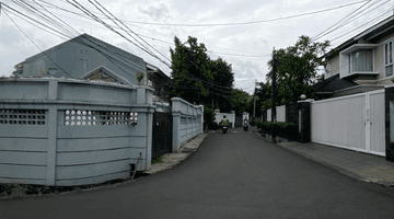 Gambar 1 Tanah di Cipete, Jakarta Selatan Dekat Sekolah Perancis