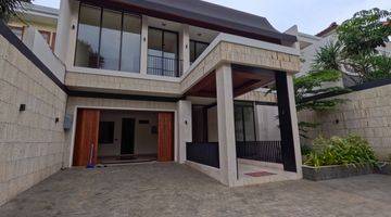 Gambar 1 Rumah Modern 2 Lantai Kemang Jakarta Selatan