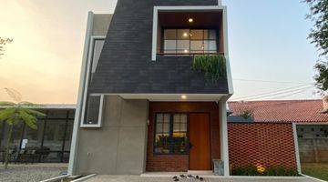 Gambar 1 Rumah Modern Tropis Minimalis 2 Lantai + Rooftop Cibubur