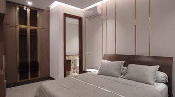 Gambar 2 Rumah 3 Lantai Furnished SHM di Jalan Cilandak, Jakarta Selatan