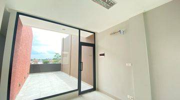 Gambar 4  Ruko di Summarecon, Summarecon Bandung 149 m² Unfurnished HGB - Hak Guna Bangun