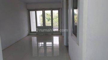 Gambar 2 Rumah 3 Lantai Strategis Bagus Semi Furnished Cirebon Jawa Barat