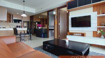 Gambar 1 Disewakan Cepat! Apartemen Mewah St. Moritz 2BR Siap Huni