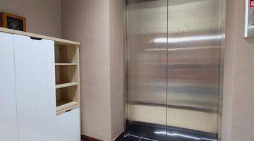 Gambar 2 Disewakan Cepat! Apartemen Mewah St. Moritz 2BR Siap Huni