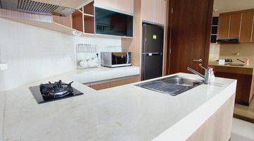 Gambar 4 Disewakan Cepat! Apartemen Mewah St. Moritz 2BR Siap Huni