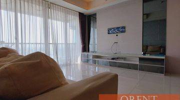 Gambar 2 Apartemen St. Moritz 3 Kamar Tidur Furnished