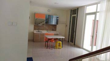 Gambar 3 Rumah 2 Lantai Grand Island Mossel Bay SHM Bagus Semi Furnish