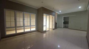 Gambar 5 Dijual Rumah Cantik Cluster Menaggio Gading Serpong Tangerang