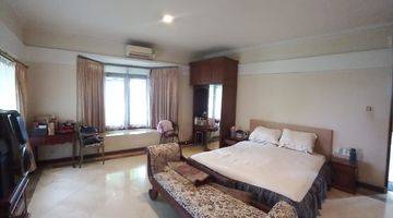 Gambar 4 Rumah Luas Semi Furnished Lokasi Strategis di Bintaro