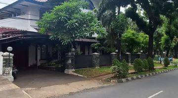 Gambar 1 Rumah Luas Semi Furnished Lokasi Strategis di Bintaro