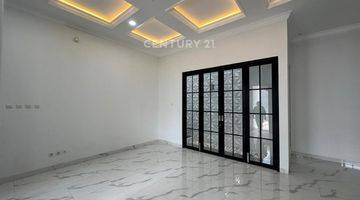 Gambar 5 Rumah Mewah Modern 3 Lantai Di Kebagusan Jaksel Lh14603