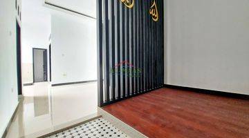 Gambar 4 Rumah Baru Semi Furnished SHM Tanah lega di bandung