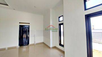 Gambar 1 Rumah Baru Unfurnished SHM diBandung