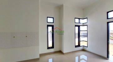 Gambar 2 Rumah Baru Unfurnished SHM diBandung