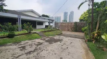 Gambar 3 Disewakan Murah Rumah Luas Bagus 1,5 Lantai Kolam Renang