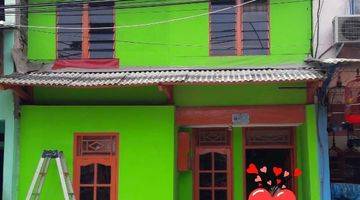 Gambar 1 Rumah Kost 7 Pintu, 2 Lantai, Shm di Mangga Dua