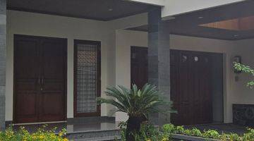 Gambar 1 Rumah Mewah Tropical Modern Di Pejaten Jatipadang