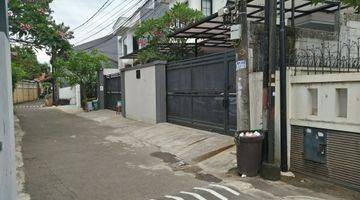 Gambar 5 Dijual Rumah di Cipete Rp 3,2 M Bagus. 