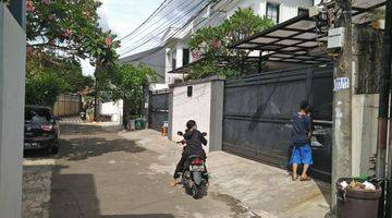 Gambar 5 Dijual Rumah di Cipete Rp 3,2 M Bagus. 