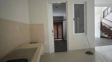 Gambar 5 Rumah 2 Lantai Bagus Unfurnished di Greenwich Park, Tangerang