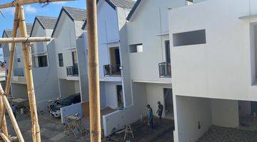 Gambar 1 Rumah 2 Lantai Shm Townhouse Di Sesetan Denpasar Selatan